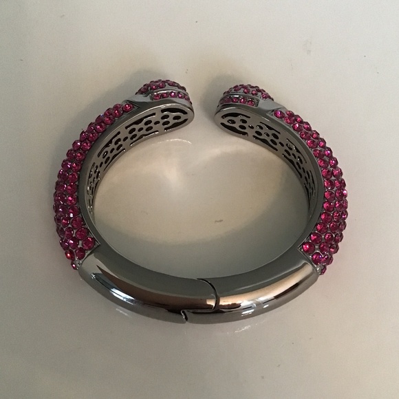 Fabulous Joan Boyce fuchsia pink pave hinged cuff bracelet size S/M - Picture 4 of 9